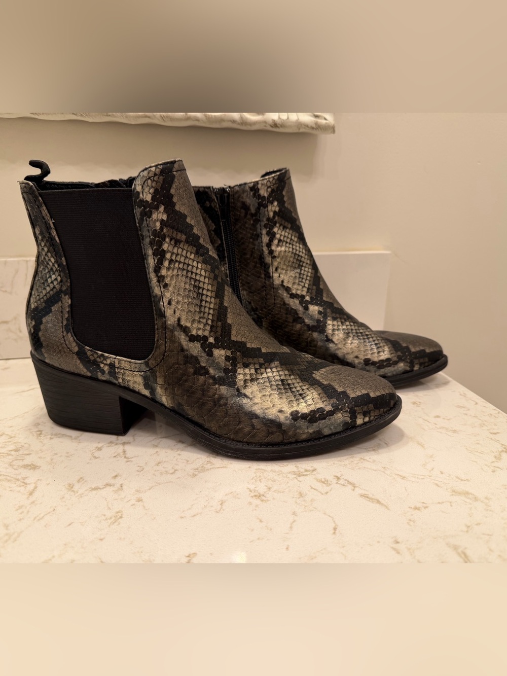Volatile Carriage Snake Print Chelsea Ankle Boot 9.5